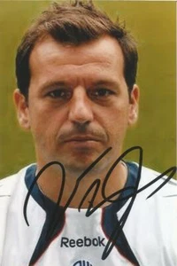 FOTO RETRATO 6x4 firmada por Robbie Blake de Bolton: + certificado de autenticidad - Imagen 1 de 1