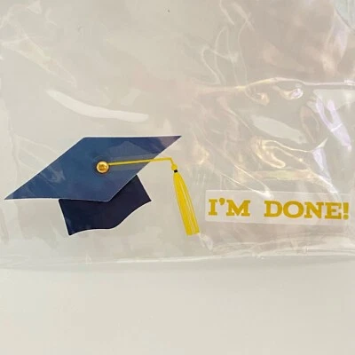 ~NUEVO~Gorra de Graduación Escolar+Borla Amarilla y "¡Hecho!" Pegatinas 3D para álbumes de recortes Foto 1 de 4