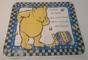 Disney's Winnie Pooh Vinyl-Bodenmatte 36" x 31" unter Hochstuhl Schutz 54L - Bild 1 von 3