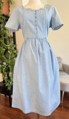 TALLA S VINTAGE Algodón Denim Vaquero Vestido Bordado Largo Acampanado Falda Botones Corto Foto 1 de 4