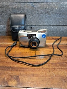 Olympus μ [mju:] ZOOM 130 35 mm fotocamera punta e scatta pellicola  - Foto 1 di 11