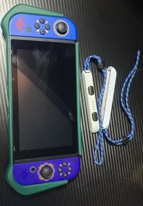 Nintendo Switch w/ TLoZ: Skyward Sword-Edition Joy-Cons & Mumba Case, & Dock - Picture 1 of 9