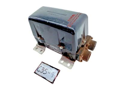 REGULADOR DE VOLTAJE WILLYS JEEP MB MILITAR PRESTOLITE 24V VBC-4004UT C35-9 NUEVO DE STOCK Foto 1 de 4