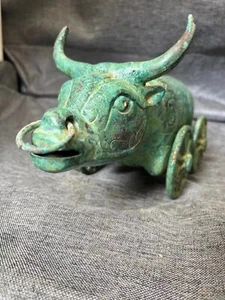 Antique imitation Xia Dynasty A toy ox cart with wheels牛车 - Picture 1 of 5