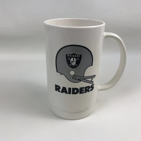 VTG 1981 Oakland Raiders Schedule Plastic Carl's Jr Dr. Pepper Drink Mug Cup Cover