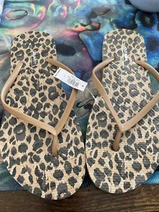 New with Tag Old Navy Leopard Print Flip Flops Thong Sandals Size 9 - Picture 1 of 5