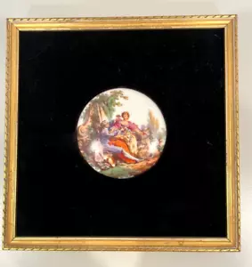 Arte antiguo pintado de porcelana enmarcado en oro en terciopelo negro ¡SIN RESERVA! - Imagen 1 de 3