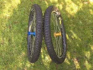 24 inch front & rear MTB wheels, Hope Bulb XC/Pro II hubs (100/135mm), Schwalbe - Picture 1 of 13