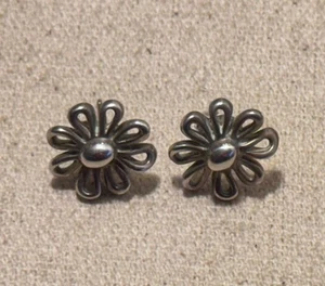 Tiffany & Co Sterling Silver 925 Paloma Picasso Daisy Earrings READ - Picture 1 of 12