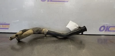 Ford F250 Super Duty 19 6,7 L cabina extendida tubo de cuello de llenado de combustible Foto 1 de 4