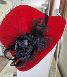 Women Red Bucket Fedora Hat Black Mesh Fasinater Bowler Wedding Christening - Picture 1 of 6