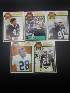 1979 Topps RAIDERS Football Cards (5 card lot): Branch, Davis, Chester, Mann