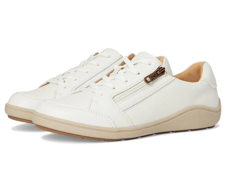 Woman's Sneakers & Athletic Shoes Clarks Bryianne Bayla - Image 1 of 1