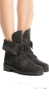STUART WEITZMAN YADASTUD BIKER BOOTS SUEDE STUDDED Sz 6 Worn Once - Image 1 of 4
