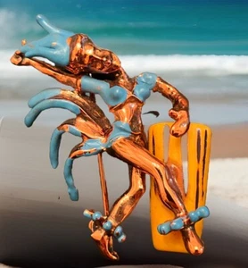 Vintage Charles F Worth Enamel Dancer Drummer Bakelite Log Figural Brooch Pin - Picture 1 of 13