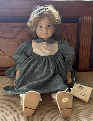 Puppe Porzellan Gilde Handarbeit Porzellanpuppe Sammlerpuppe - Bild 1 von 4