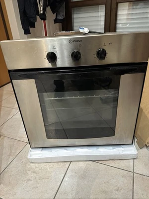 Indesit IFV 230 IX 60cm Forno Elettrico - Inox (859991574630) - Immagine 1 di 4