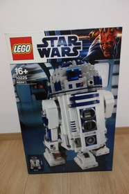 LEGO Star Wars 10225 R2-D2 Model Set Unused New Sealed Limited Edition