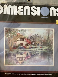 NUEVO Kit Bordado Crewel Dimensiones Stockbridge Estanque Marty Bell EE. UU. 16x12 1366 - Imagen 1 de 6