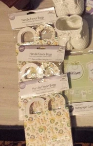 NEW 12 Pack of Wilton Baby Shower Favor Tote Treat Bags - Adorable! - Picture 1 of 1
