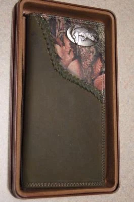 ZEP-PRO Bass fish Mens Roper Fence Row Camo  Leather Wallet TIN GIFT BOX - Image 1 of 4