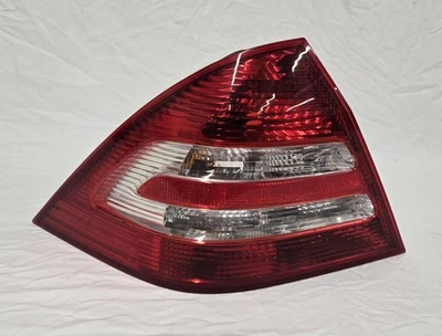 Conjunto de luz trasera izquierda conductor mercedes-benz c240 2005-2007 exterior Foto 1 de 4
