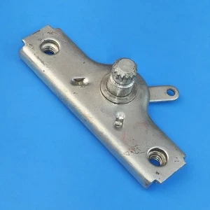 1967 Corvette Remote Door Locking Control - Front with Knob Shaft 3900358 NOS 67 - Bild 1 von 5