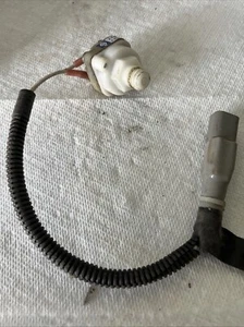 Bendix Stoop Iight Switched/ Harness Used 274746 - Foto 1 di 4