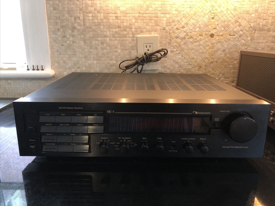 中道 RE-1 调幅/调频立体声接收器 用于零件或维修 不工作 — 第 1/4 张图片