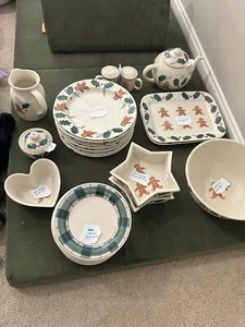 Hartstone Gingerbread China Set - Picture 1 of 13
