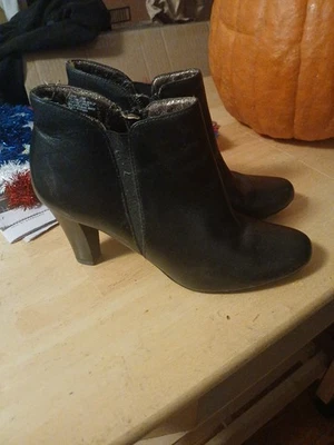 Andrew Geller Women's 7.5  Brown Ankle Boots - Image 1 of 4