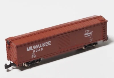 8637 Marklin Z Scale Milwaukee Road Box car #19042, no box - Image 1 of 2