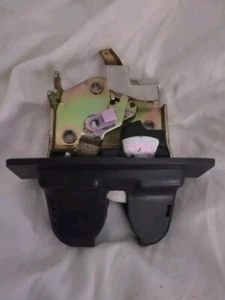 ⭐ 1992 1993 1994 1995 1996 HONDA PRELUDE OEM TRUNK LOCK RELEASE ACTUATOR ⭐ - Picture 1 of 4