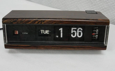 Vtg 1970s COPAL JAPAN Alarm FLIP CLOCK Model 229 Brown Wood Grain Tested Working Cover