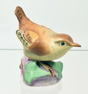 Beautiful Royal Worcester Fine Bone China Bird Figure The Wren 3198 - Picture 1 of 3