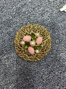 Broche colorido vintage grande de Sarah Coventry 1968 Esplendor de la moda~Envío gratis - Imagen 1 de 3