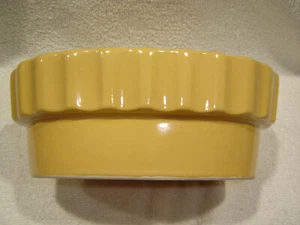 Hull USA Art Pottery I-21 Crimp Edge Oval Planter Mid Century Harvest Gold 8" - Picture 1 of 6