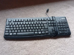 Logitech K120 Wired Keyboard Black QWERTY Standard Spanish Layout - Working - Picture 1 of 2
