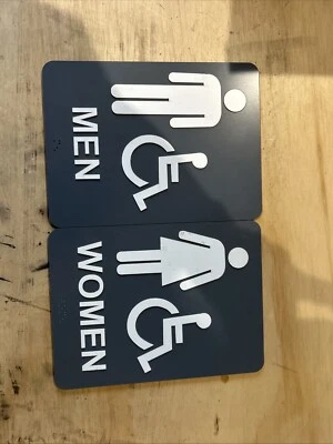 Placa de banheiro feminina/masculina - Cinza - Imagem 1 de 2