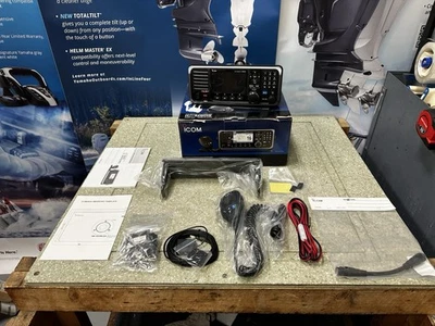 ICOM, VHF Marine Transceiver, Fixed Mount 25W W/ Color Display & AIS, P#IC-M605 - Image 1 of 4