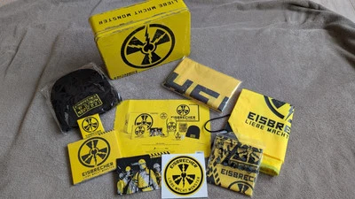 EISBRECHER - Liebe macht Monster - FANBOX - Limited Edition! - Bild 1 von 3