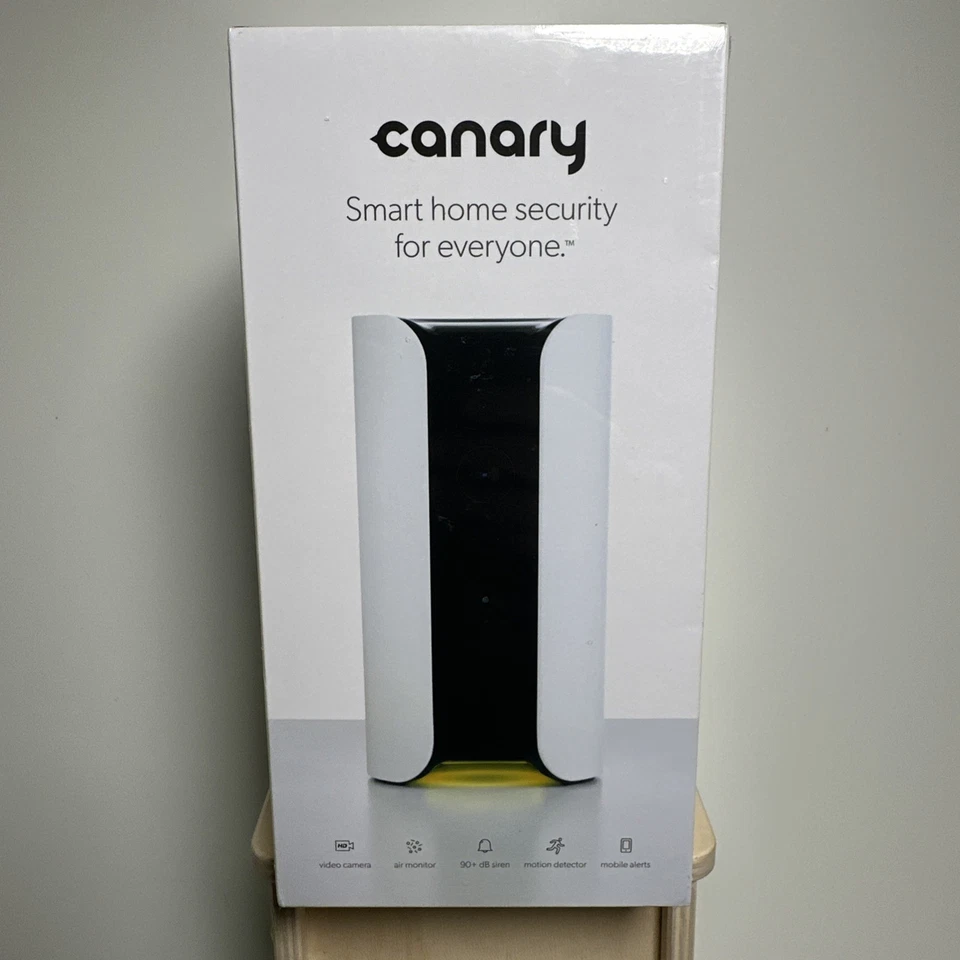 Canary - Indoor Wireless High-Definition White Home Security System