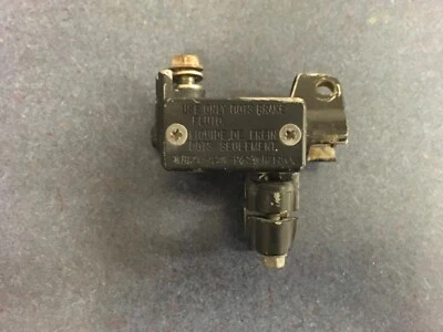 Kawasaki KX250 1989 OEM cilindro maestro de freno delantero Foto 1 de 4
