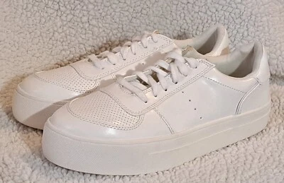 American Eagle Shoes Platform 8 Sneakers White Womens AEO 4759-100 New - Image 1 of 4