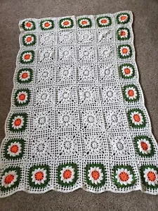 Handgefertigt gehäkelt afghanisches Granny Square Elfenbein mit Blumen 76" x 54" - Bild 1 von 4