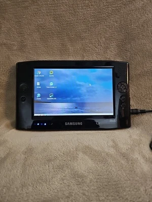 Samsung Q1 Handheld PC ( Model NP-Q1-V004/SEA ) ** SUPER RARE - Image 1 of 4