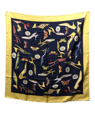 Salvatore Ferragamo Bufanda Seda 86cm 33′′ Zapatos Cuadrados Azul Marino Amarillo Foto 1 de 4