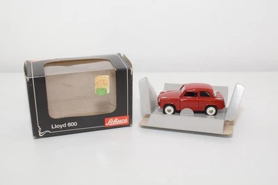 B95 1:43 SCHUCO LLOYD 600 RED MIB - Immagine 1 di 4