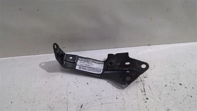 Soporte guardabarros delantero izquierdo Nissan Murano 2018-2020 OEM F41C1-6RRMA Foto 1 de 4