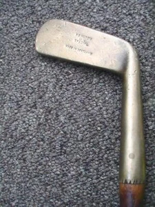 ANTICO ALBERO IN LEGNO PUTTER A FACCIA LISCIA VINTAGE R.B WILSON O.K ST.ANDREWS SCOTLAND - Foto 1 di 10